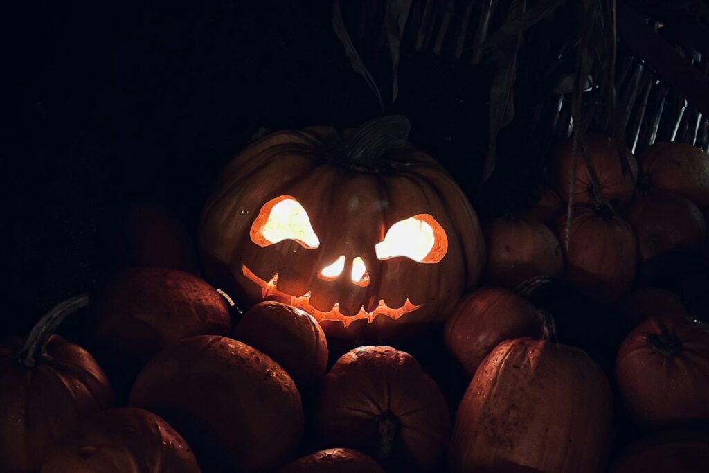 Halloween 2026: 8 saker att veta när Halloween och Alla helgons dag möts